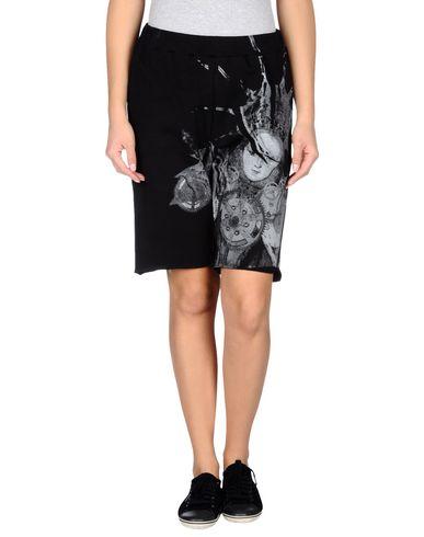 Бермуды  -  цвет