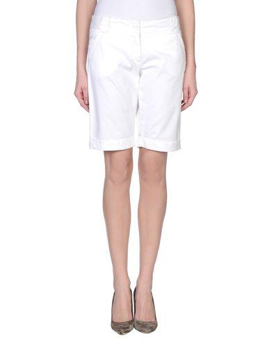 Бермуды  -  цвет