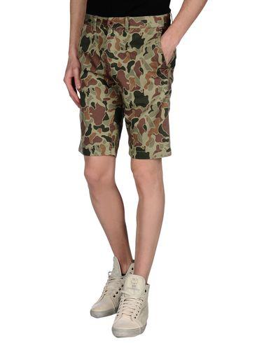 Бермуды  -  цвет