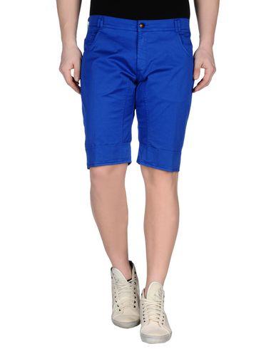 Бермуды  -  цвет