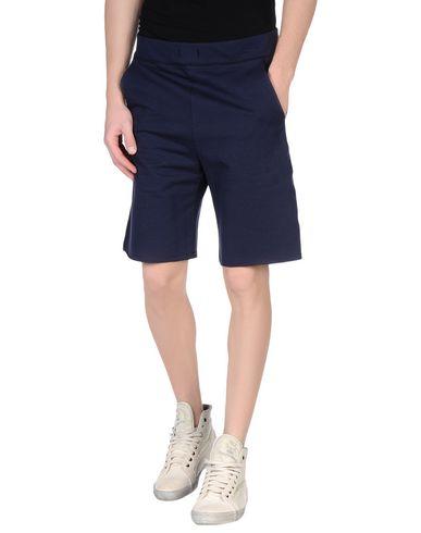 Бермуды  -  цвет