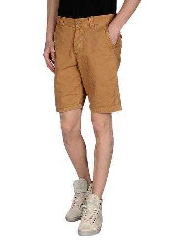 Бермуды  -  цвет