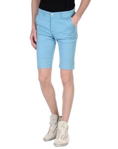 Бермуды  -  цвет