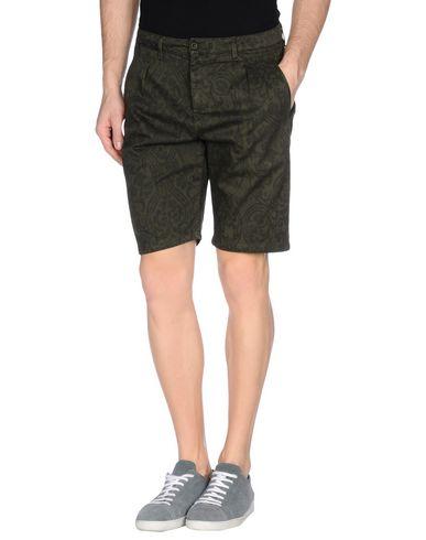 Бермуды  -  цвет