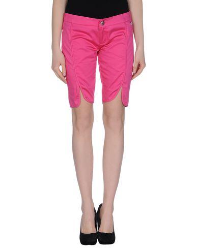 Бермуды  -  цвет