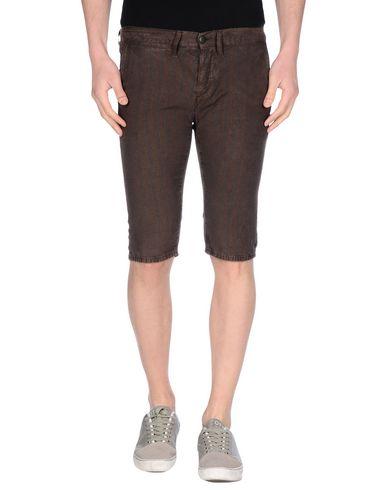 Бермуды  -  цвет