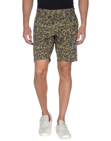 Бермуды  -  цвет