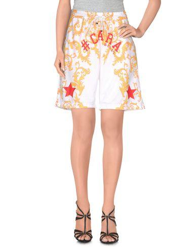 Бермуды  -  цвет