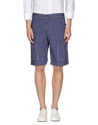 Бермуды  -  цвет