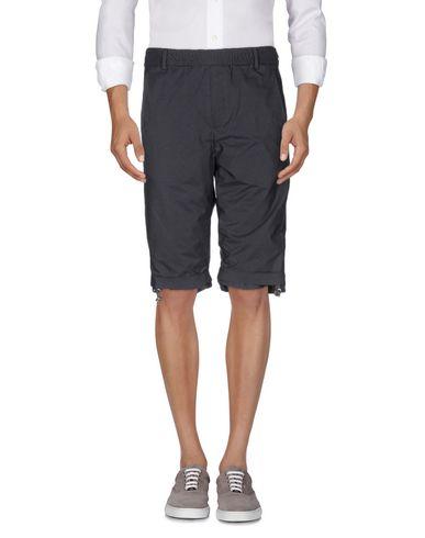 Бермуды  -  цвет