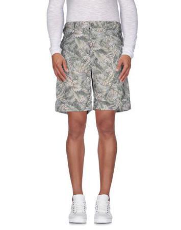 Бермуды CHRISTOPHER RAEBURN