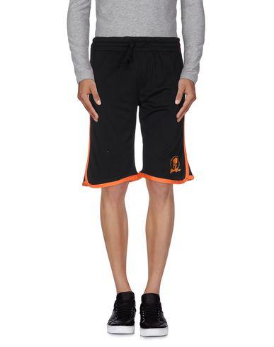 Бермуды  -  цвет