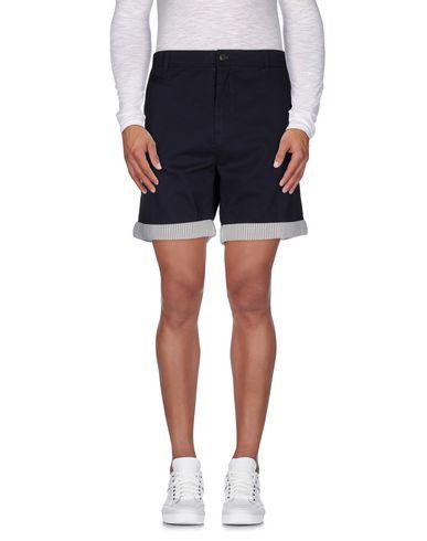 Бермуды  -  цвет