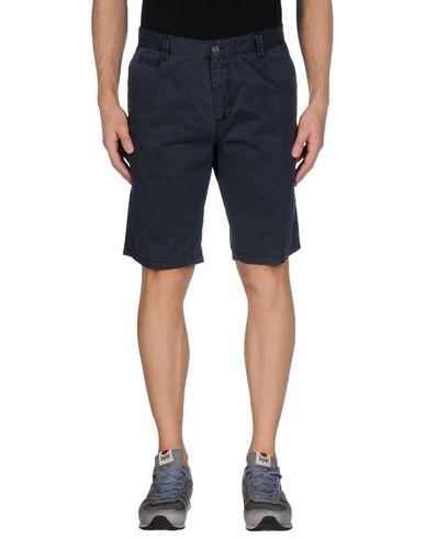 Бермуды  -  цвет