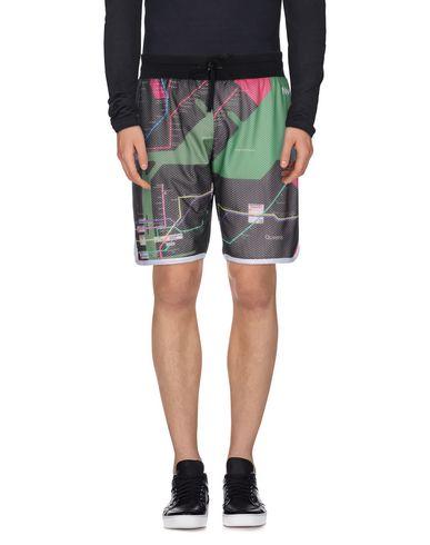 Бермуды  -  цвет