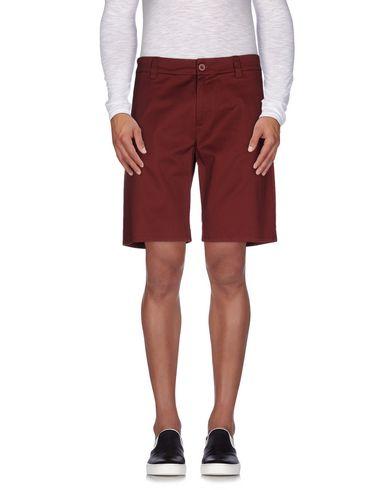 Бермуды  -  цвет