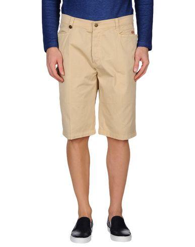 Бермуды  -  цвет