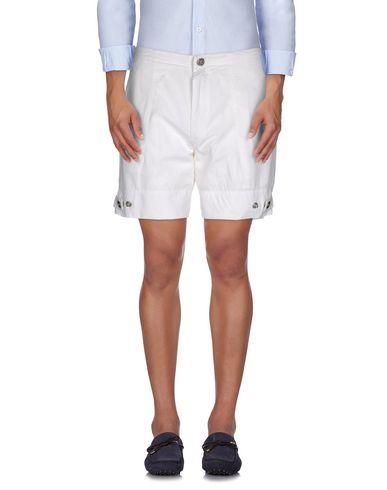 Бермуды  -  цвет