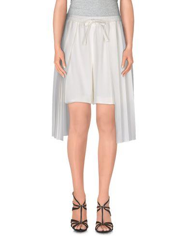 Бермуды  -  цвет