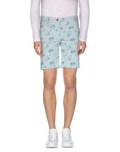 Бермуды  -  цвет