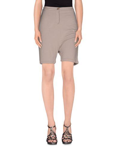 Бермуды  -  цвет