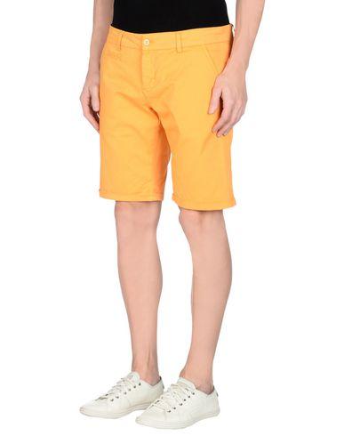 Бермуды  -  цвет