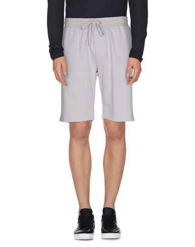 Бермуды  -  цвет