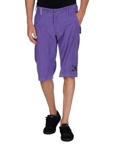 Бермуды  -  цвет