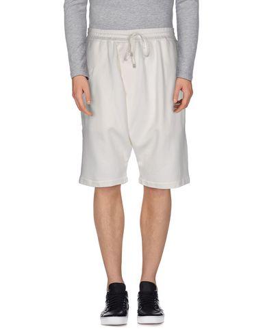 Бермуды  -  цвет