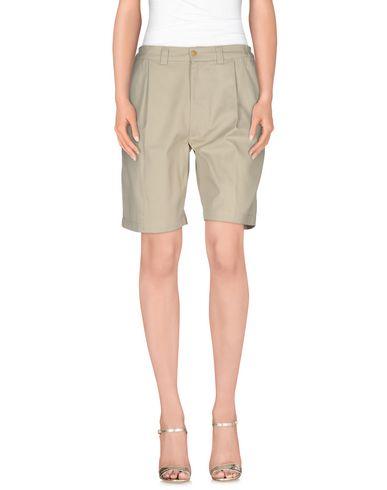 Бермуды  -  цвет