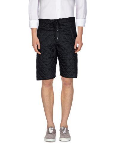 Бермуды  -  цвет