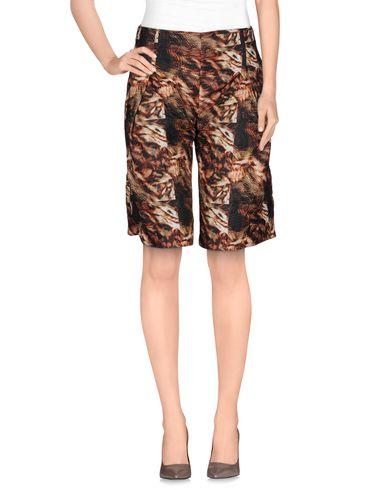 Бермуды  -  цвет