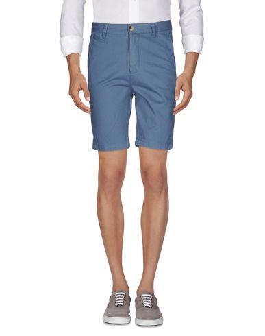 Бермуды  -  цвет