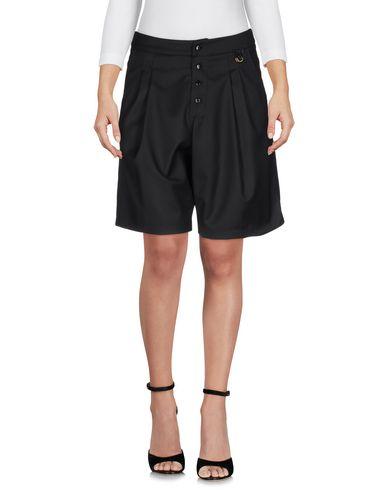 Бермуды  -  цвет