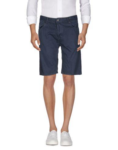 Бермуды  -  цвет