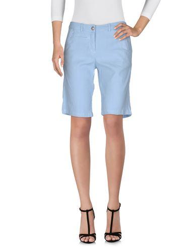 Бермуды  -  цвет