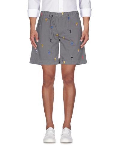 Бермуды  -  цвет