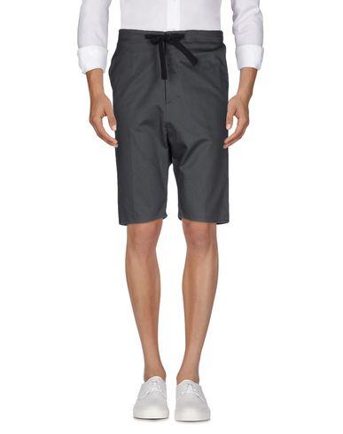 Бермуды  -  цвет