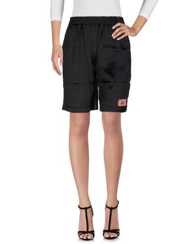 Бермуды  -  цвет