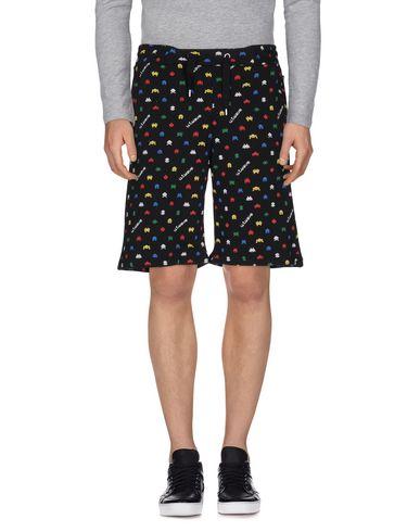 Бермуды  -  цвет