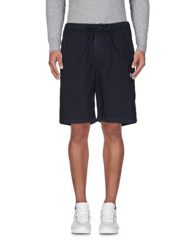 Бермуды  -  цвет