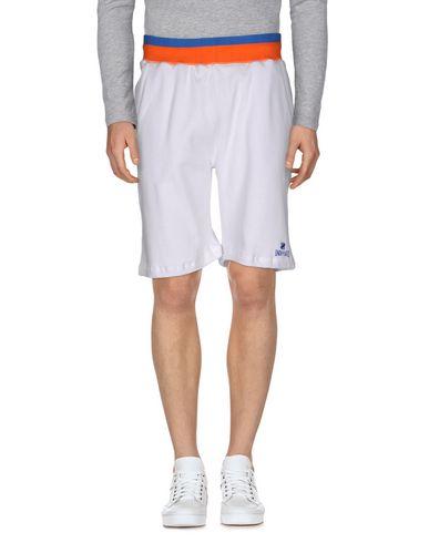 Бермуды  -  цвет