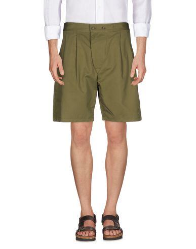 Бермуды  -  цвет