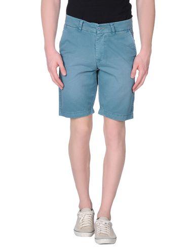 Бермуды  -  цвет