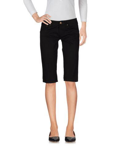 Бермуды  -  цвет