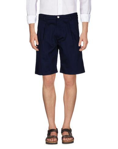 Бермуды  -  цвет