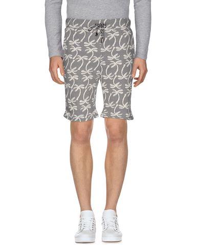 Бермуды  -  цвет