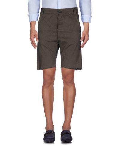 Бермуды  -  цвет