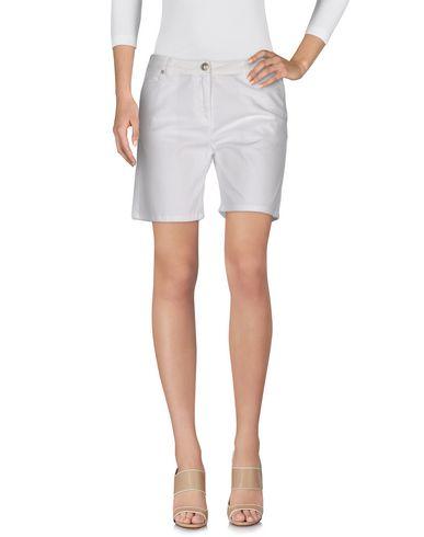 Бермуды  -  цвет