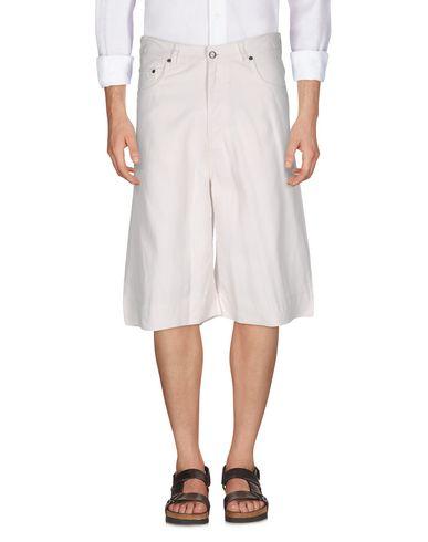 Бермуды  -  цвет